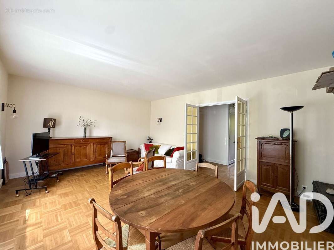 Photo 6 - Appartement à SAINT-MAUR-DES-FOSSES