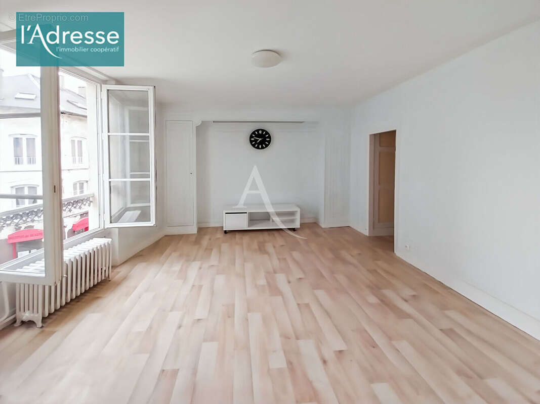 Appartement à MEULAN