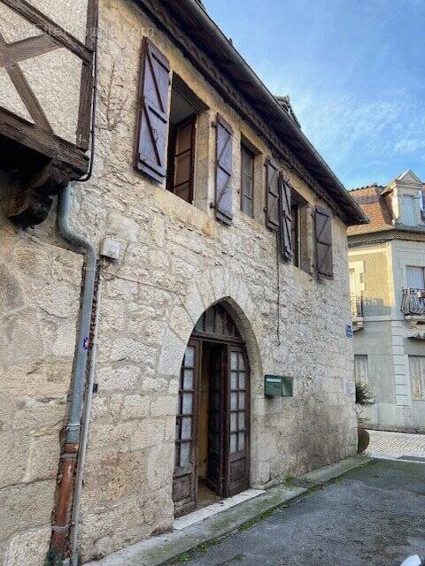 Maison à BRETENOUX