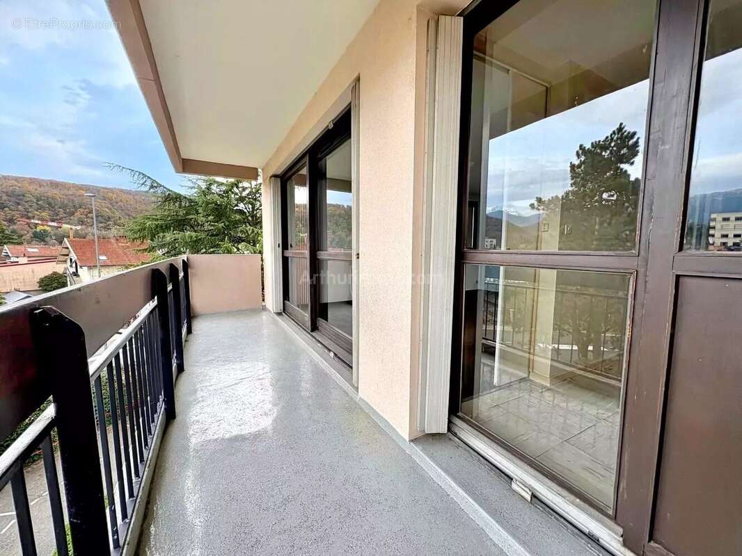 Appartement à ECHIROLLES