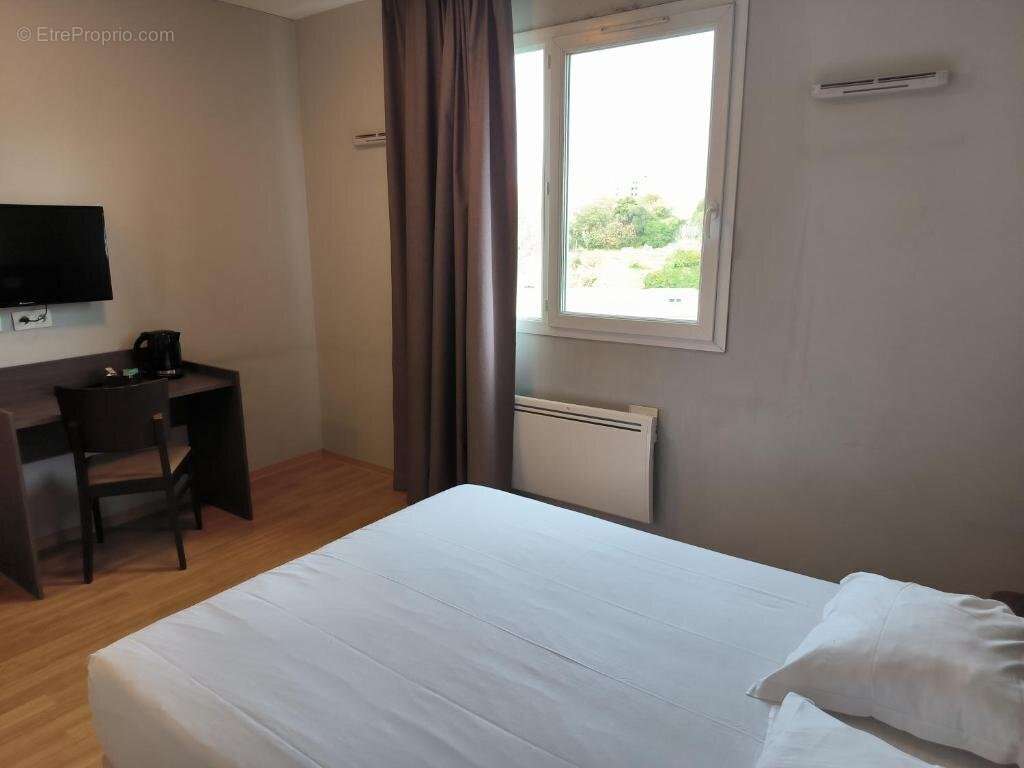 INVESTISSEMENT LOCATIF  MARSEILLE 12 EME  City Résidence Marseille - 5.60 % de rentabilité - photo 3