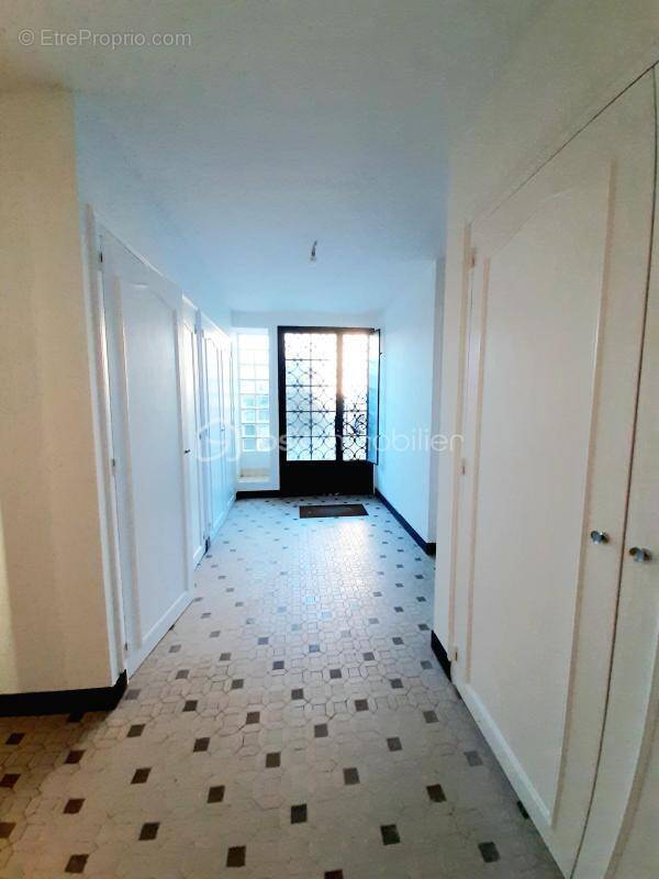 Maison à SAINT-JUNIEN