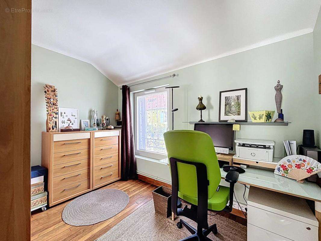 Maison à MONTIGNY-LE-BRETONNEUX