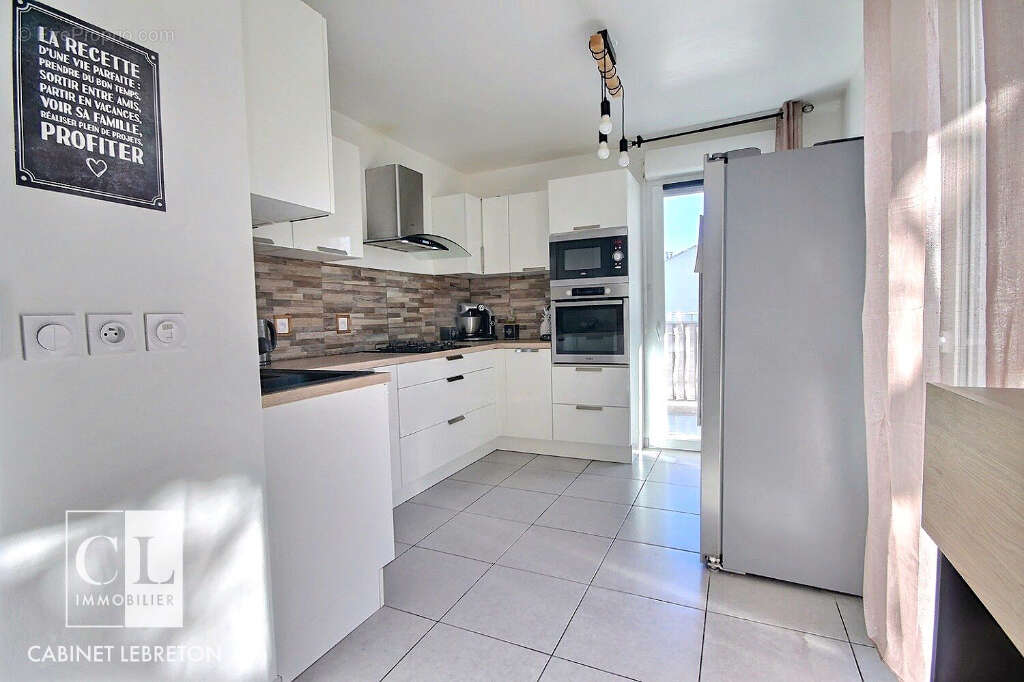 Appartement à MARSEILLE-10E