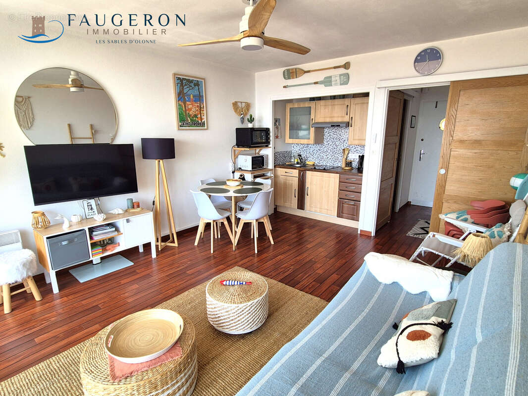 LA CHAUME - Rare Studio 25 m2 - Vue exceptionnelle + Cave - photo 6