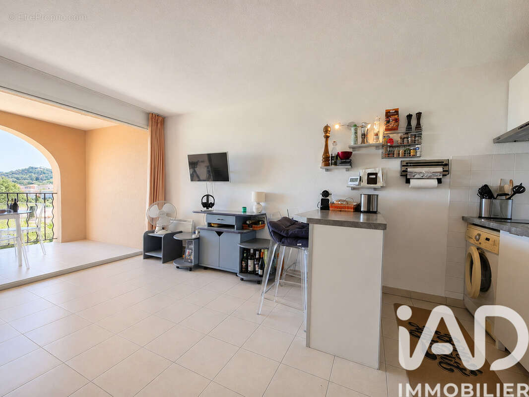 Photo 2 - Appartement à GASSIN