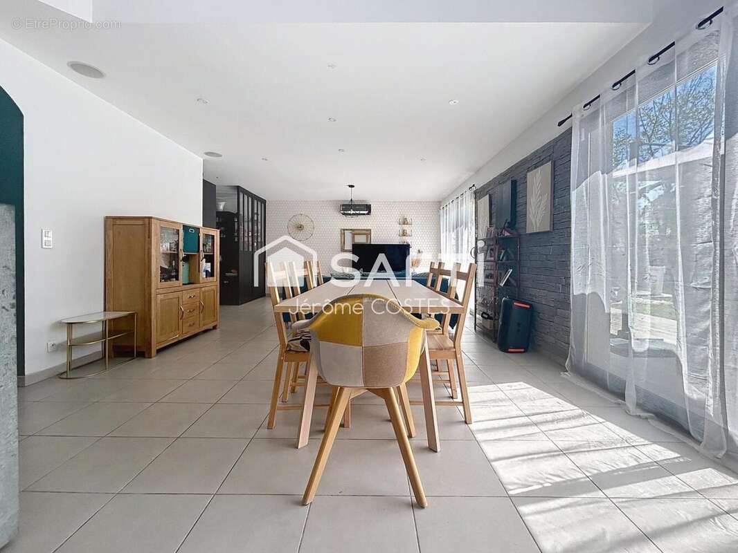 Photo 2 - Maison à LABASTIDE-SAINT-PIERRE