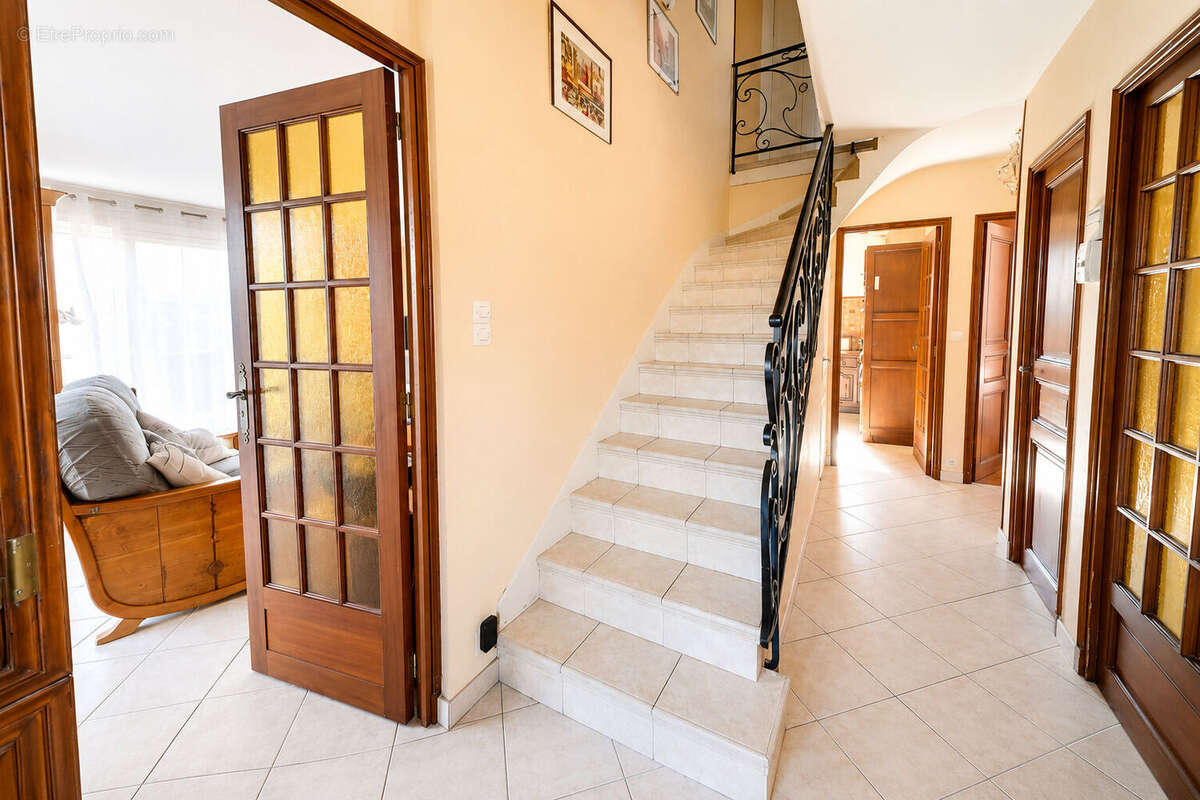 Maison à ROISSY-EN-BRIE