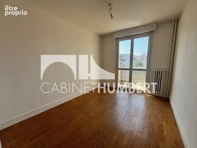 Appartement 3 pièces 67 m² à vendre à Saint-Etienne (42000) - photo 5