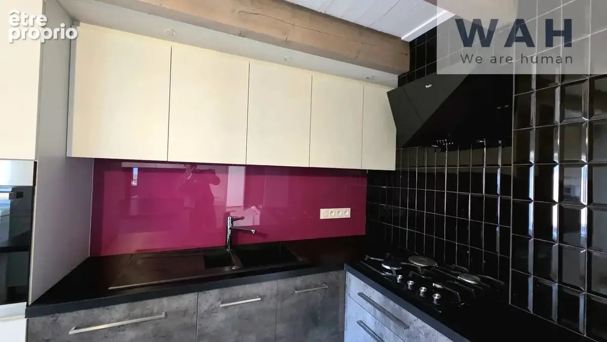 T3 DUPLEX avec jardin privatif et annexes dans un corps de f - photo 5