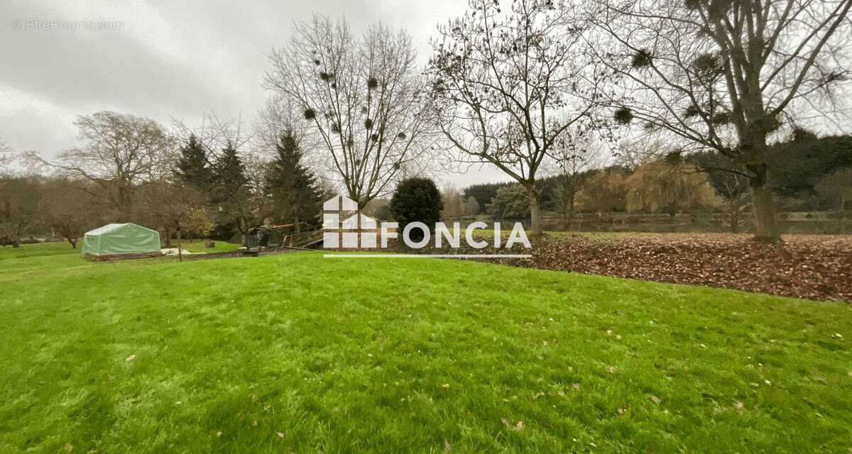 Terrain à ASSE-LE-BOISNE