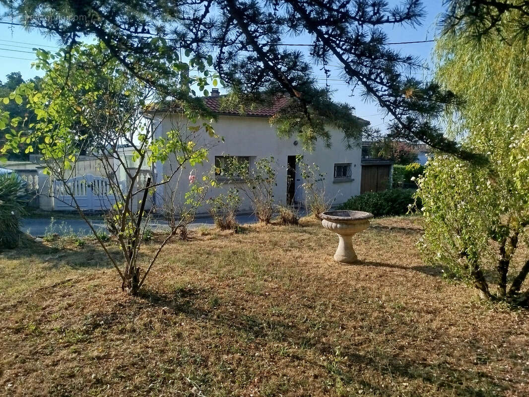Maison de 111 m2 avec terrain constructible de 1168m2 - 33580 MONSEGUR - photo 24