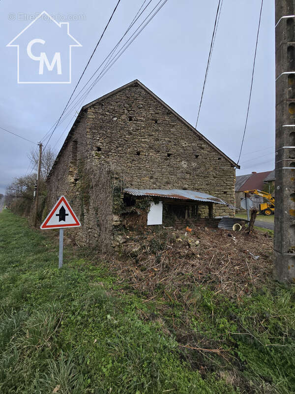 Maison à MOUHET