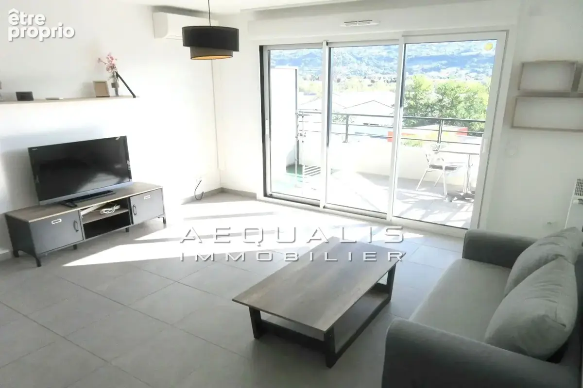 Appartement 2 pièces 43 m² à vendre à Saint-Laurent-Du-Var (06700) - photo 6