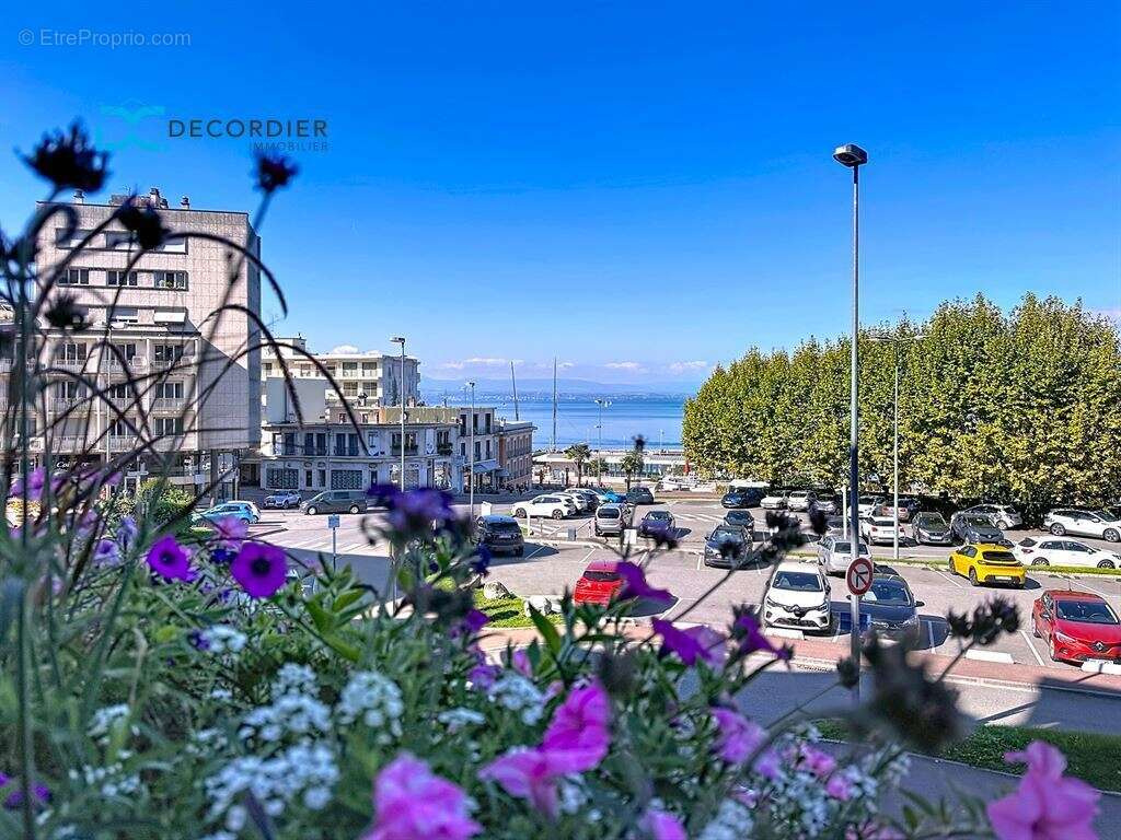 Appartement à EVIAN-LES-BAINS