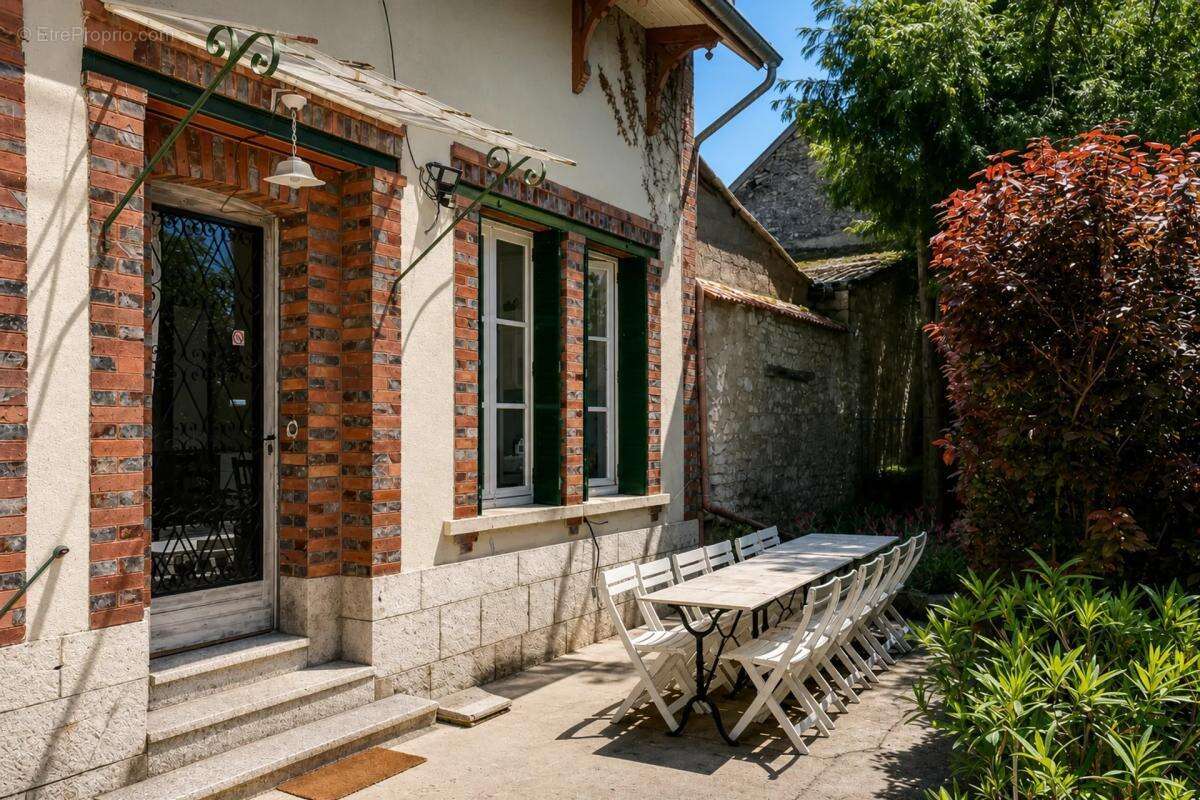 Propriété 2 maisons grand jardin gare a pied 191m²+206m² - photo 15
