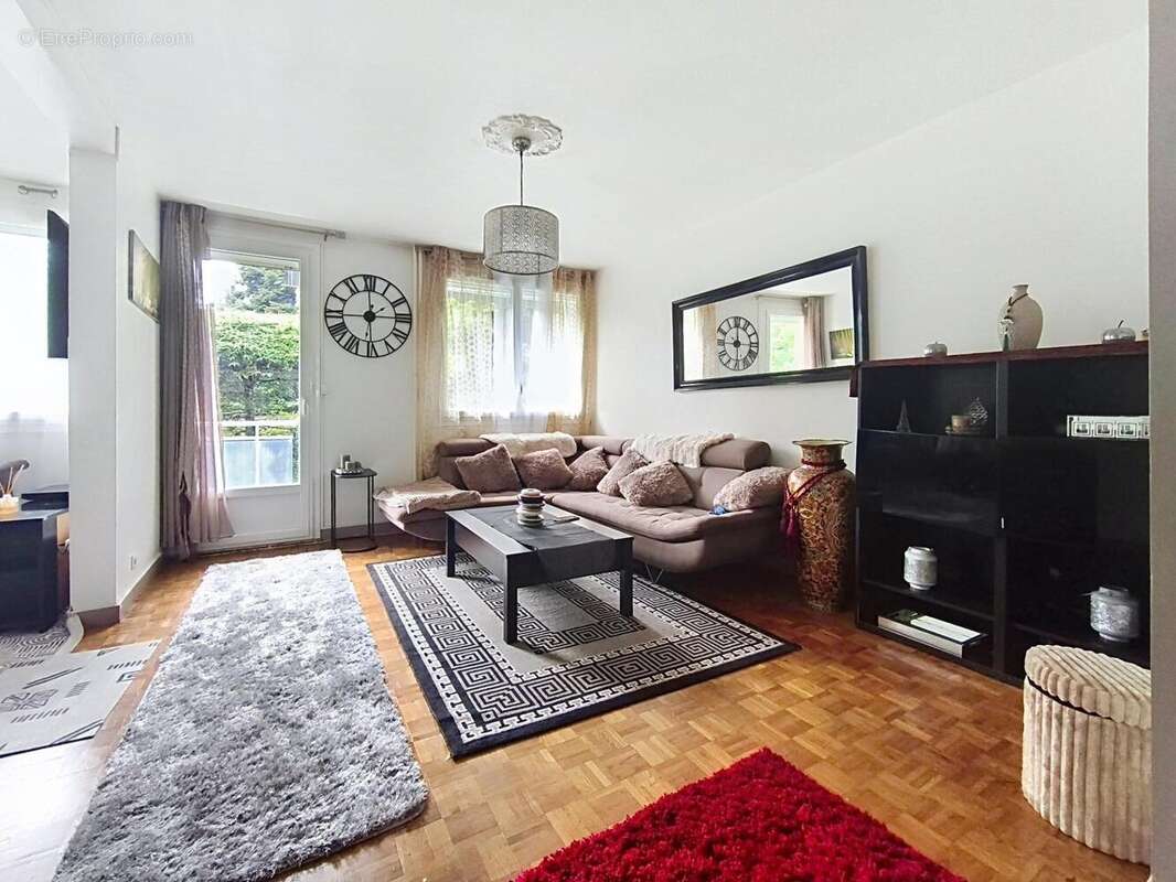 Photo 4 - Appartement à SAINT-ETIENNE