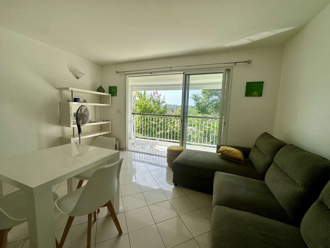 Appartement à LE GOSIER