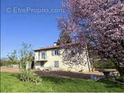 Maison à SAINT-VINCENT-DE-BOISSET