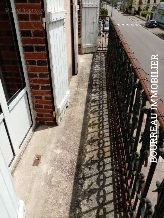 Appartement à JOIGNY