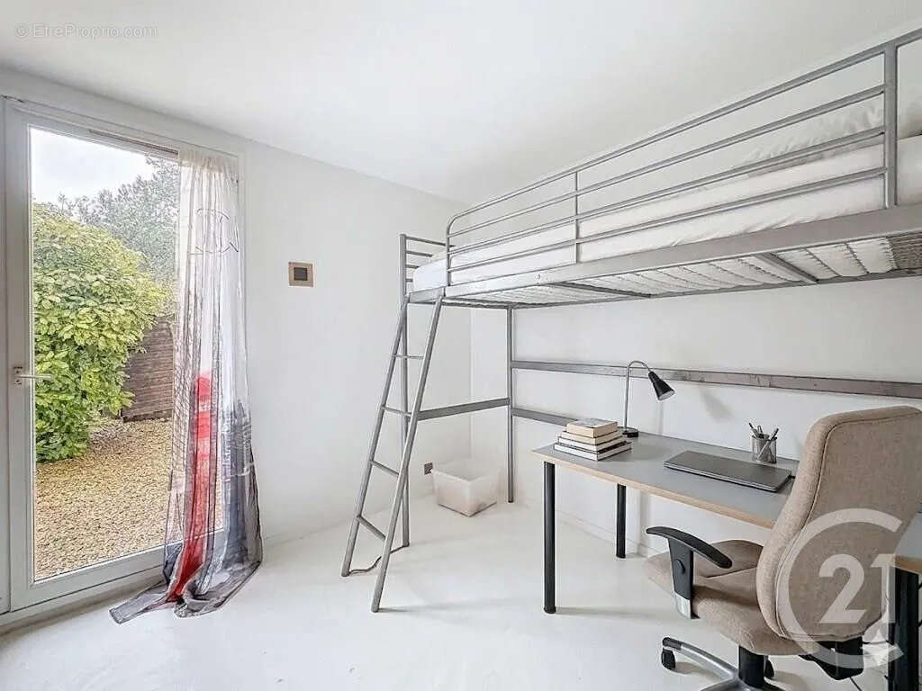 Appartement à NANDY