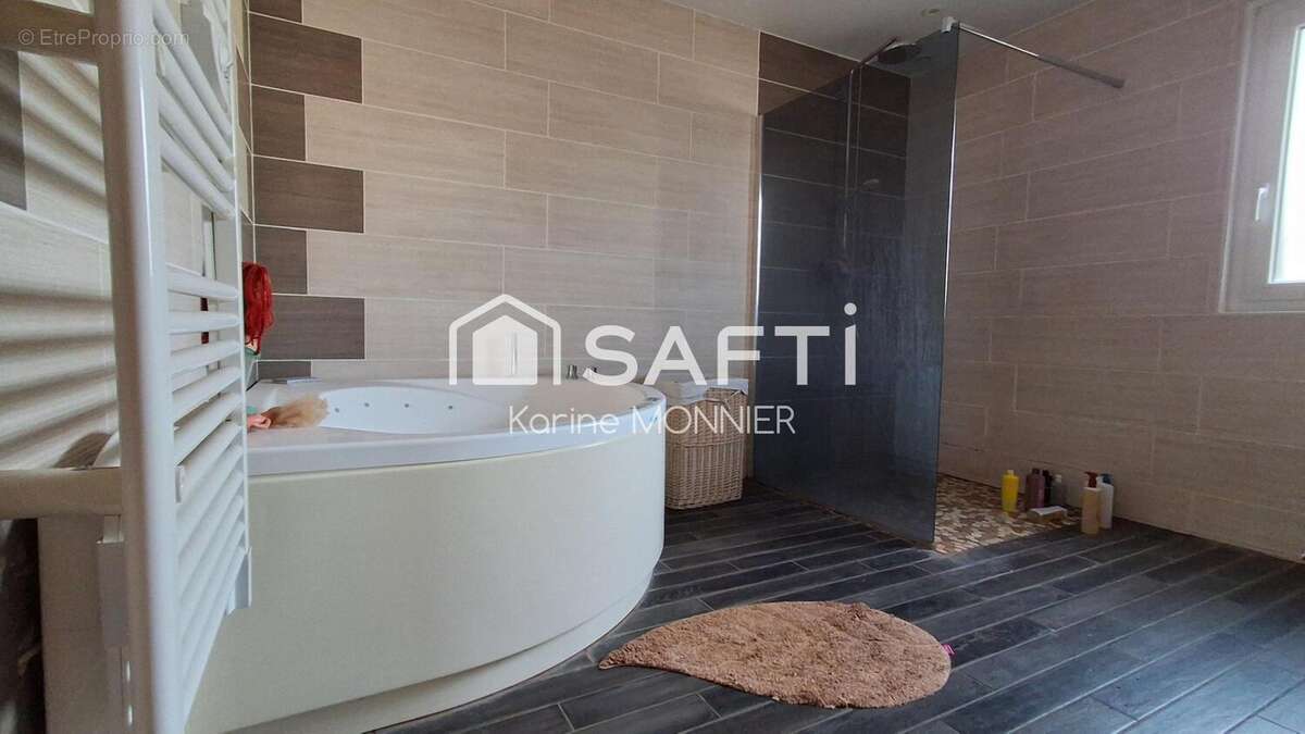 Photo 6 - Maison à CHAMPAGNOLE