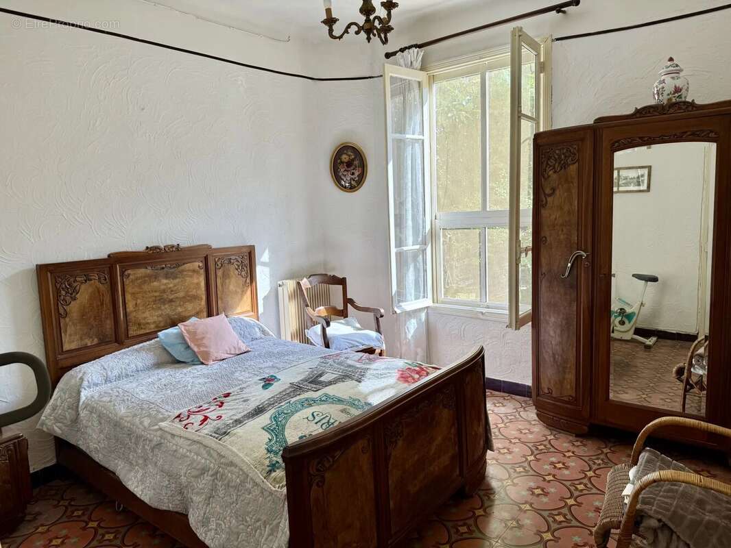 Maison à SAINT-GENIES-DE-MALGOIRES