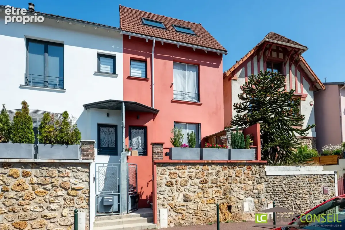 Photo Maison à Le Plessis-Robinson au prix de 485 000€