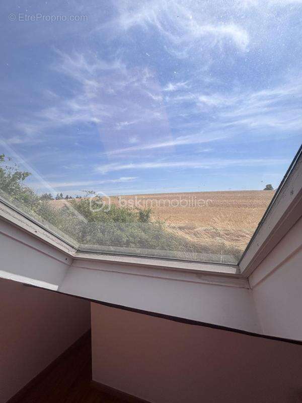 Appartement à ROCHECORBON