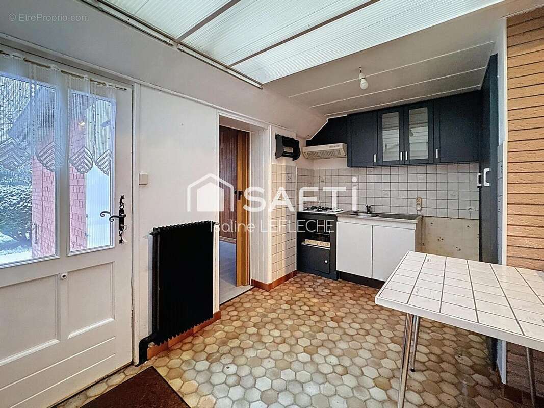 Maison 92 m² à Peronne  - photo 4