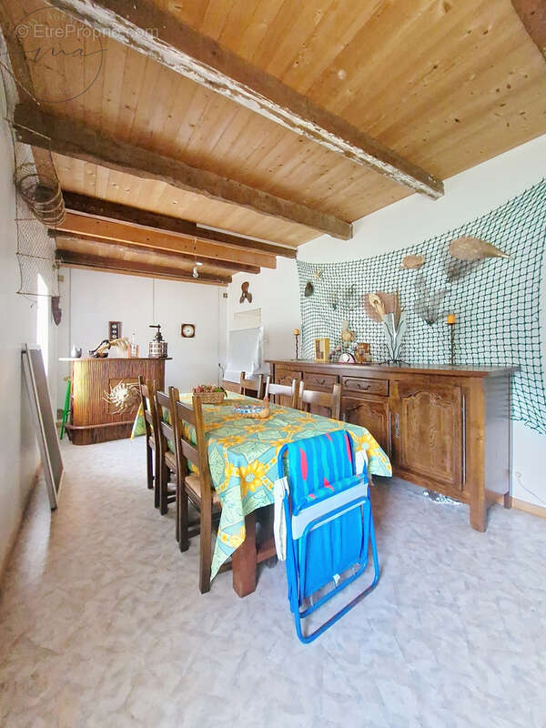 Maison à MURAT-SUR-VEBRE