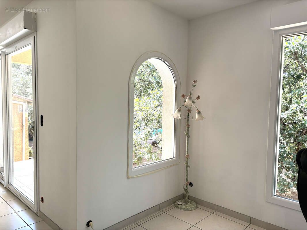 Villa 174m2 à TAVERNES - photo 17