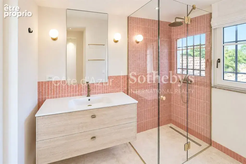 Plascassier, villa rénovée avec piscine et vaste terrain à proximité de Valbonne - photo 16