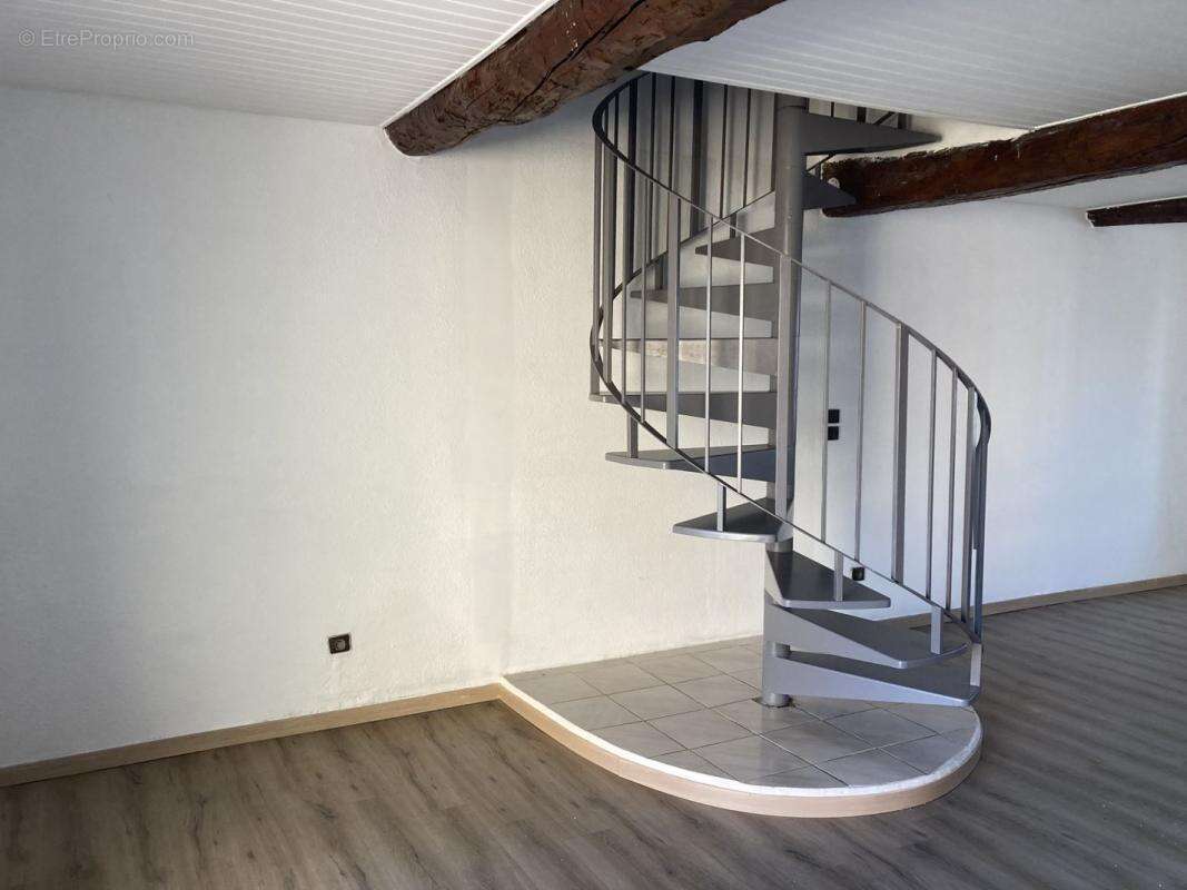 Appartement à BAGES