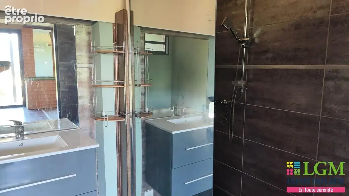 NOUVEAU PRIX – Ensemble immobilier de 7 lots au Tampon  Idéal investisseurs ou projet mixte Pro-Particulier - photo 26