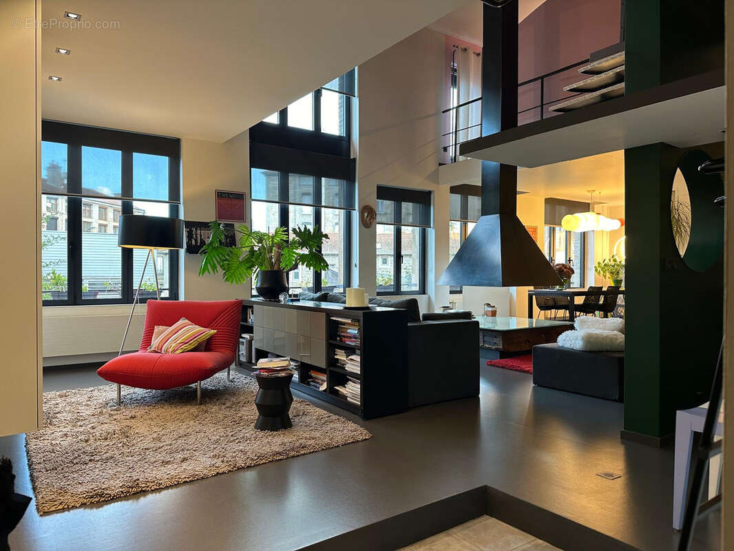 Appartement à SAINT-ETIENNE