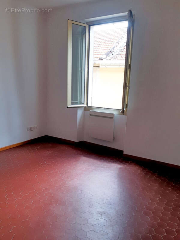 T2 dernier etage hyeres - photo 9