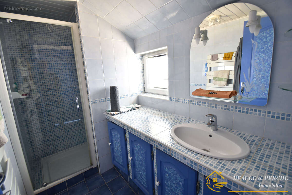 Maison à ILLIERS-COMBRAY