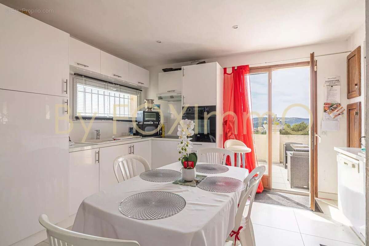 Maison à CAGNES-SUR-MER