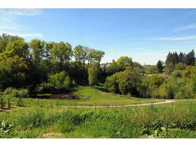 Maison à SERVIERES-LE-CHATEAU