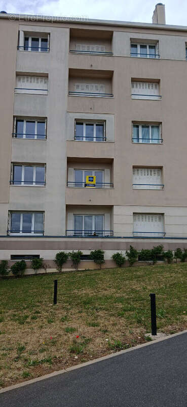 Appartement à MALZEVILLE