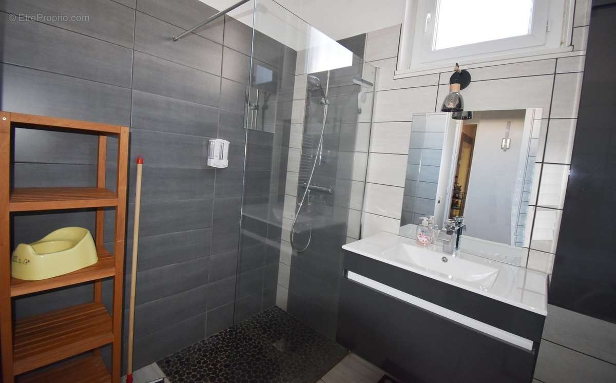 Appartement à VICHY