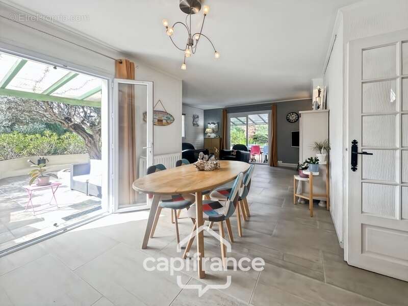 Maison à LE LAVANDOU