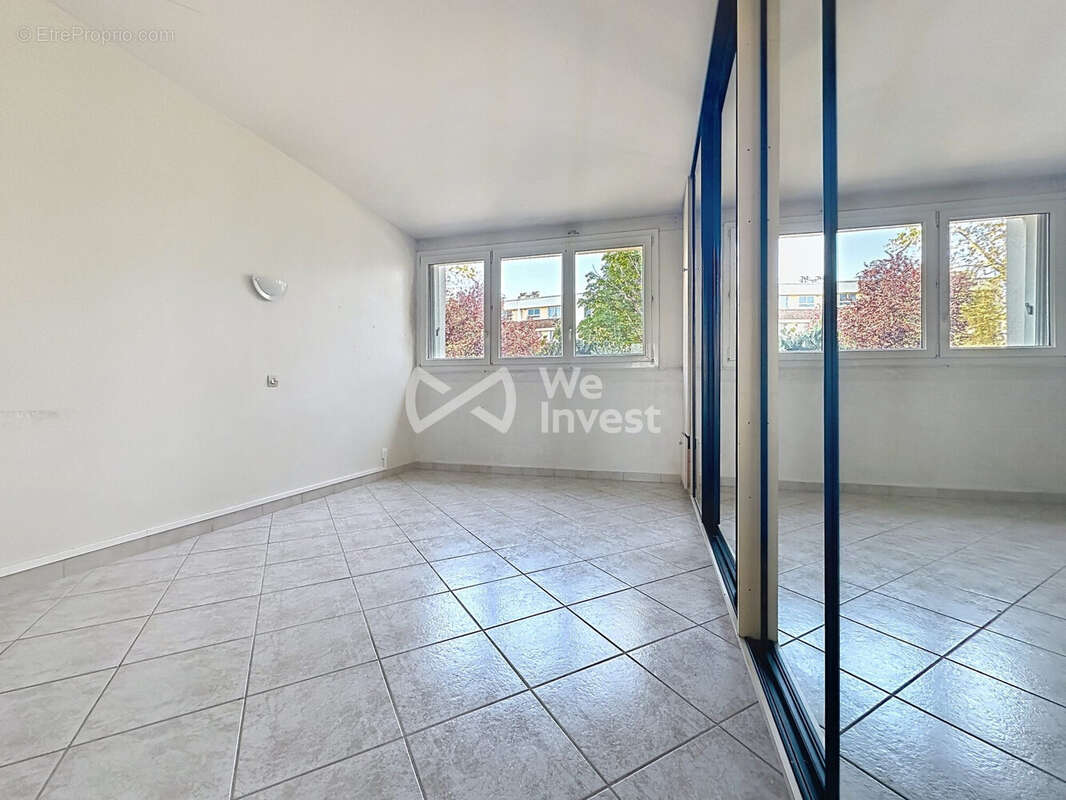 Appartement à COLOMBES