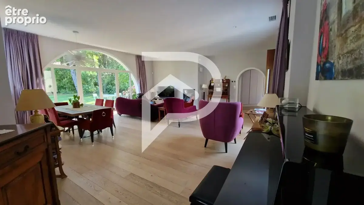 Maison Montferrier-sur-lez 6 pièce(s) 245 m² - photo 3