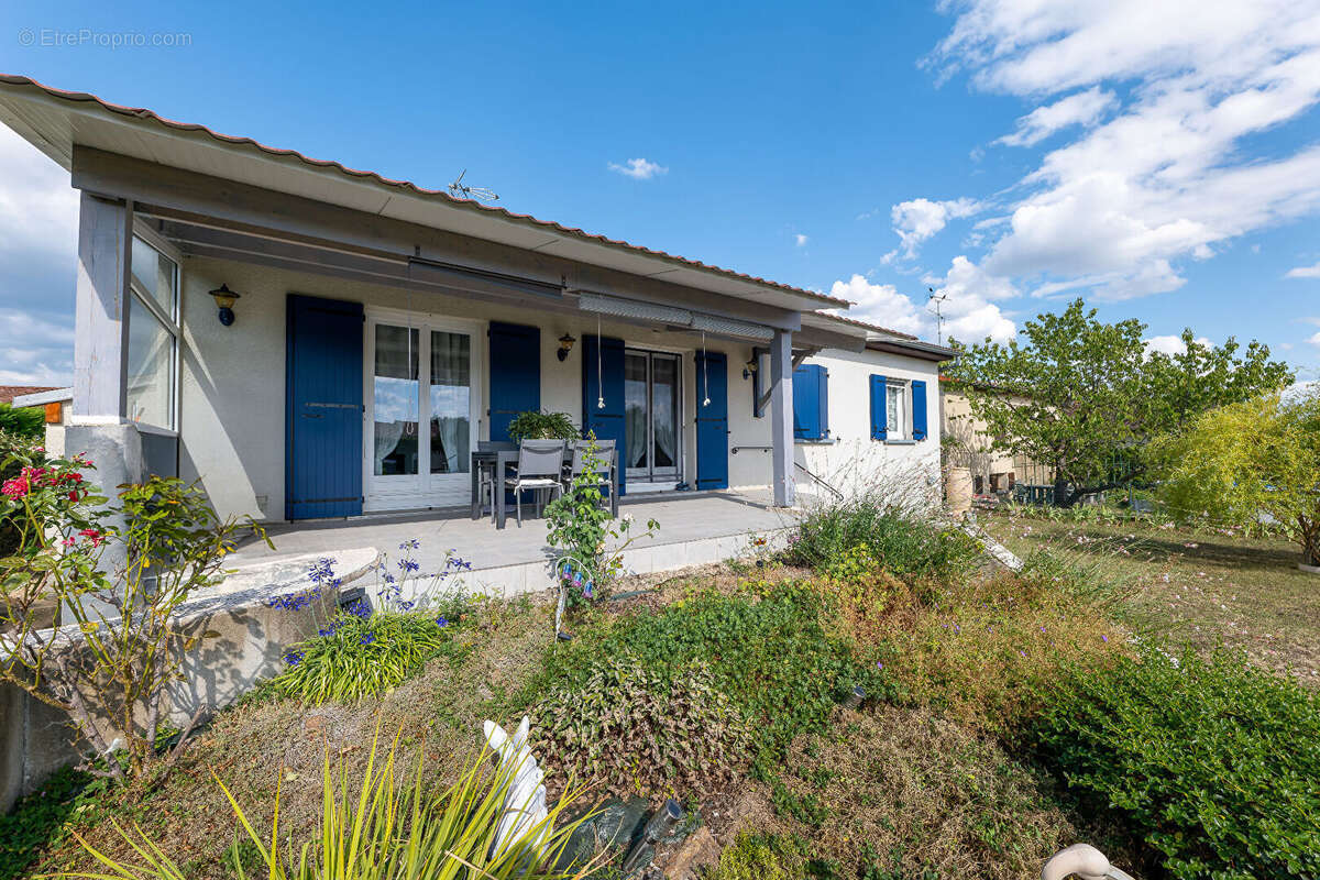 Maison à SAINTE-FLORINE