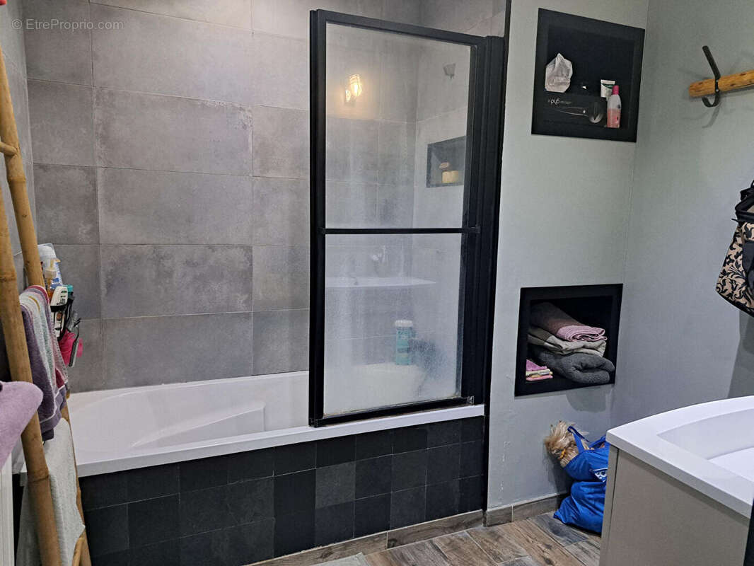 Maison à LA CHARITE-SUR-LOIRE