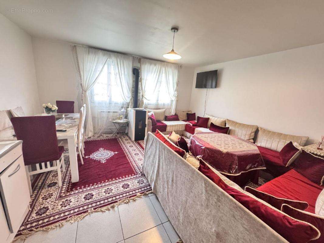 Maison 63 m² à Cuffies  - photo 3
