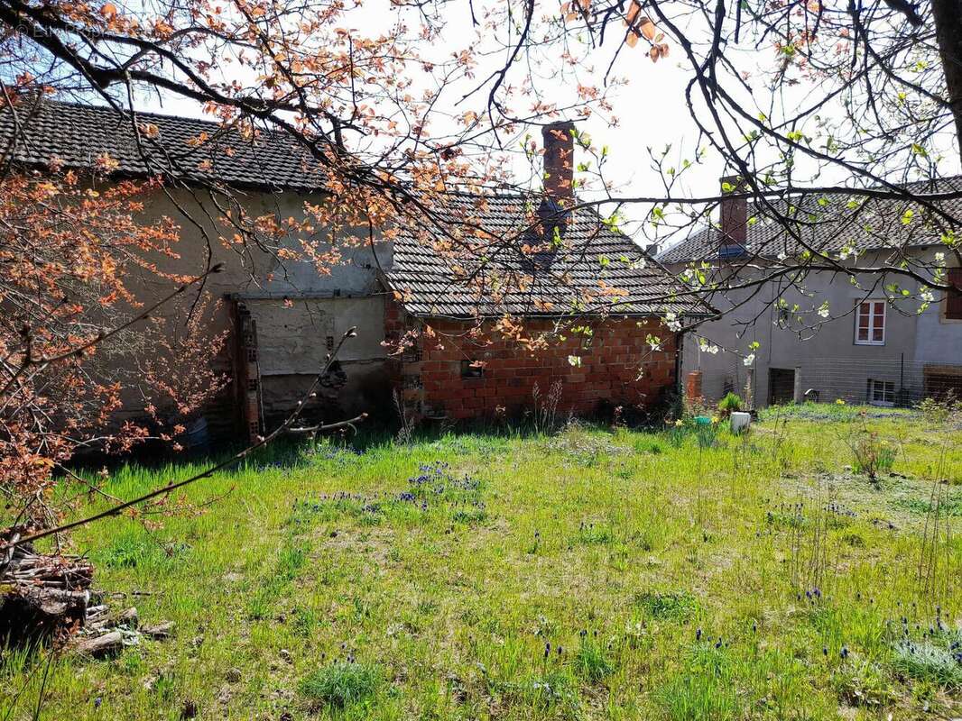 Photo 2 - Maison à CHENAY-LE-CHATEL