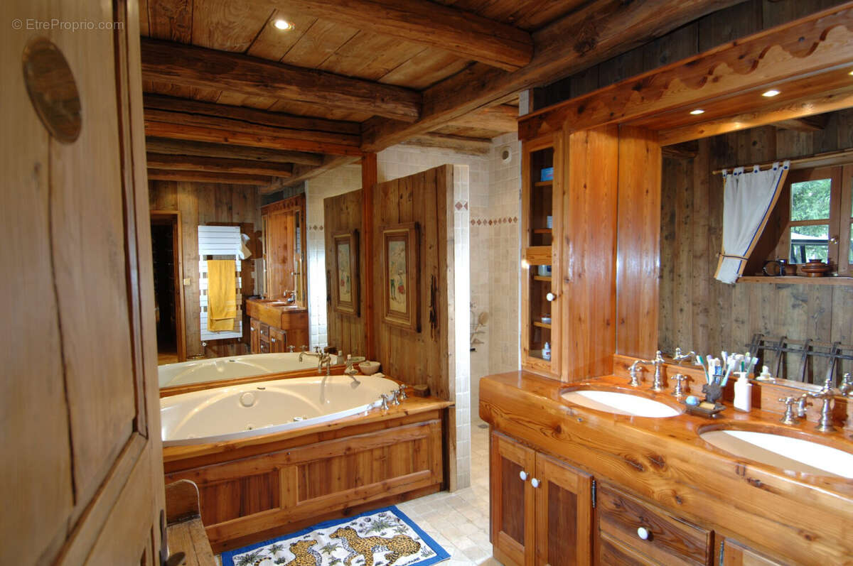 Appartement 204 m² à La Salle-Les-Alpes  - photo 6
